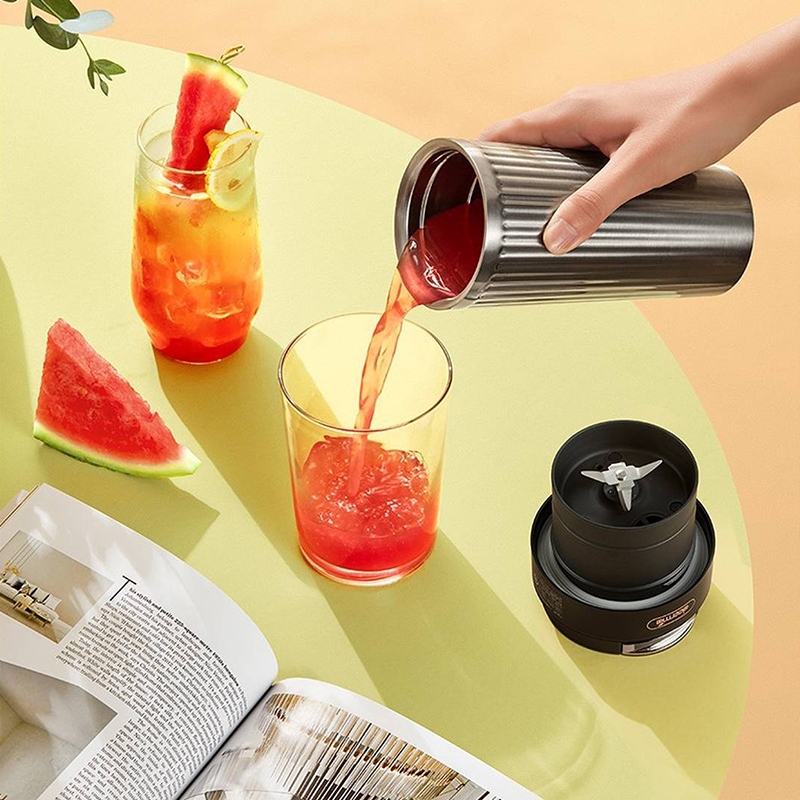 مخلوط کن و ماگ قابل حمل درما مدل NU80